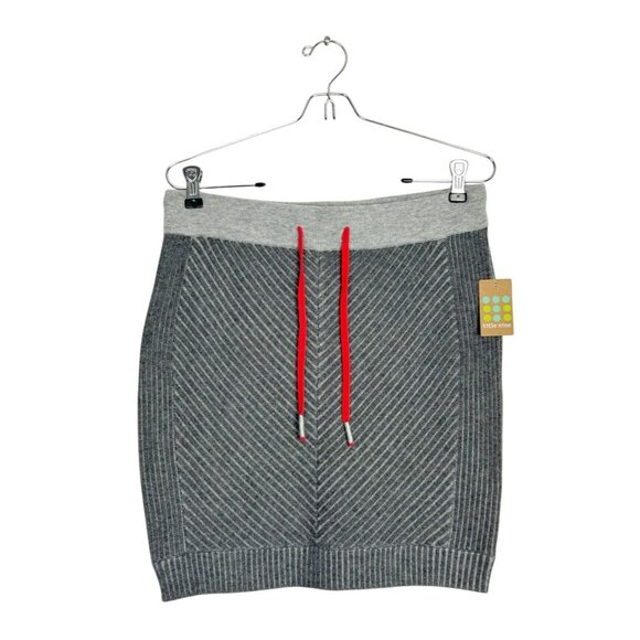 Title Nine Merino Wool Blend Ribbed Knit Pull On Mini Skirt in Gray - Sz S - New - Picture 1 of 7